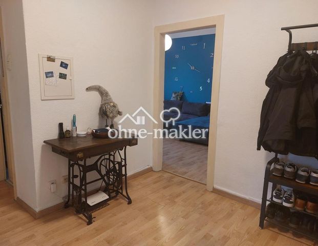 Ruhige, helle, verkehrsgünstige Wohnung in Köln-Merheim mit Einbauküche und Spiegelschrank - Photo 1