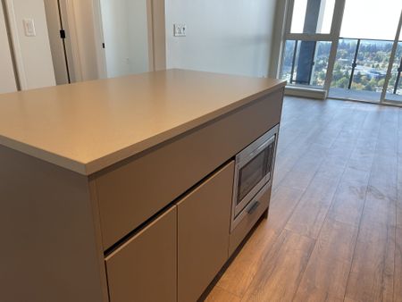 $2,150 / 1br – 629ft2 – BrandNew 1 Bedroom unit in University District North R0009 - Photo 5