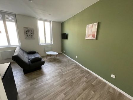 Location Appartement 1 pièces 20 m2 à Saint-Quentin - Photo 4