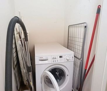 Studio met slaaphoek te huur in Etterbeek voor € 760 met 1 slaapkamer - Foto 2