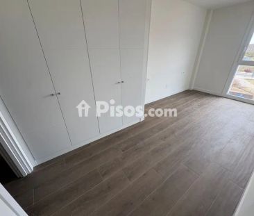 Piso en alquiler en Calle de Fuenteovejuna - Foto 1