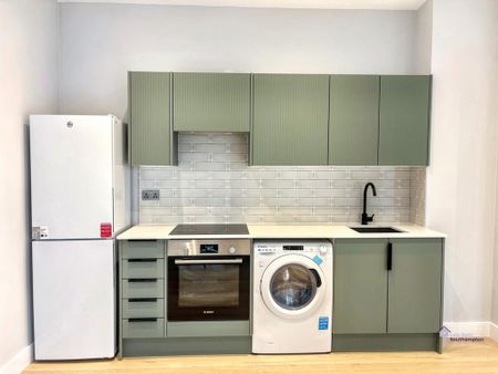 1 bedroom flat to rent - Photo 3