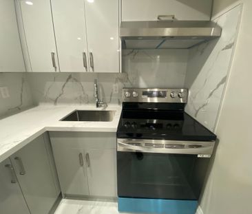 For Lease - 519A Warden Avenue, Toronto, Ontario - Photo 3