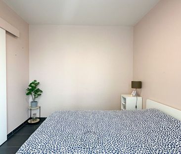 Recent appartement met 1 slaapkamer dichtbij het centrum van Beveren - Photo 1