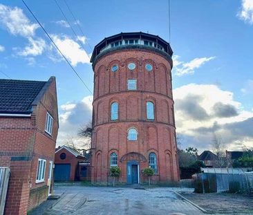 Victorian Water Tower, Tilehurst, RG30 - Photo 4