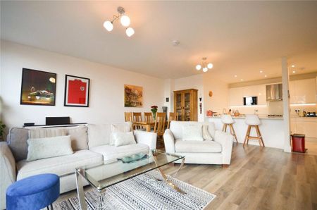 2 bedroom apartment to rent - Photo 5