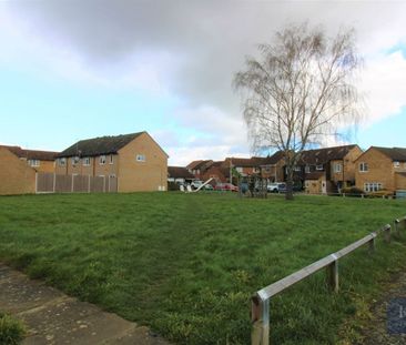 Lime Close, Stevenage, Hertfordshire - Photo 6