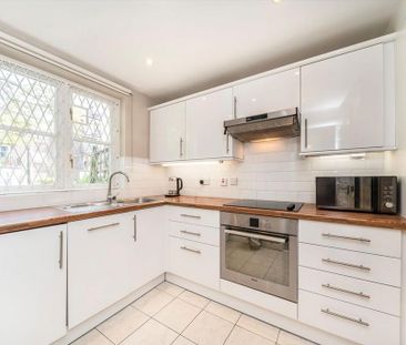 Studio to rent - Photo 4