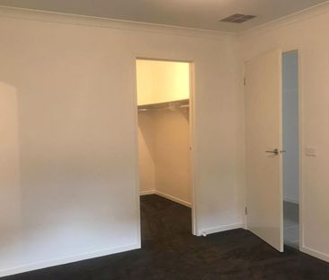 Family Home in Thornhill Park - Photo 6