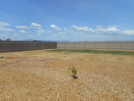 123 Shirley Street &lpar;St Eyre Estate&rpar;&comma; Port Augusta West - Photo 3