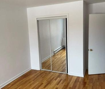 2 CH - 1 SDB - Montréal - $1,350 /mo - Photo 2