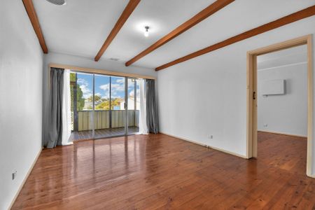 Spacious 4 Bedroom Family Home - Photo 5