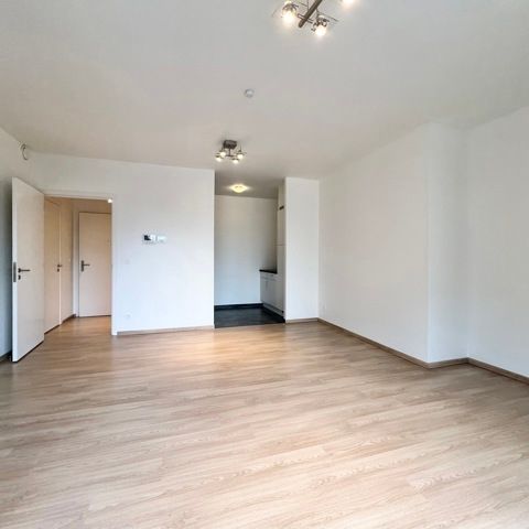 Appartement - à louer - Photo 1