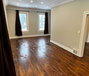 For Lease - 2384 Gerrard Street, Toronto, Ontario - Photo 5