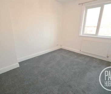 Somerton Avenue, Lowestoft, NR32 - Photo 5