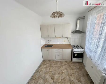 pronájem světlého a prostorného 2+1 s balkónem, PB - Jana Drdy - Fotografie 2