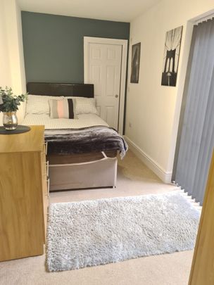 6 William Street, Rugby - Photo 1
