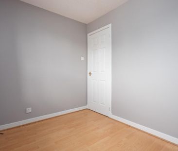 4 bedroom detached house to rent - Photo 5