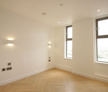 3 Bed Flat, Luxury Duplex Penthouse Baddiel Hous, NW10 - Photo 4