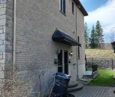 Appartement a Louer 4 1/2 (Laval) - Photo 3
