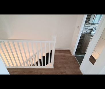 3 Bed Terraced House, Beechdale Road, NG8 - Photo 3