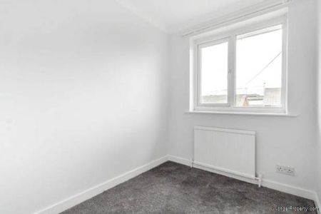 3 bedroom property to rent in Leeds - Photo 5