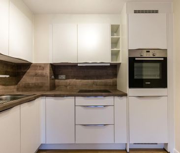 2 bedroom flat to rent - Photo 6