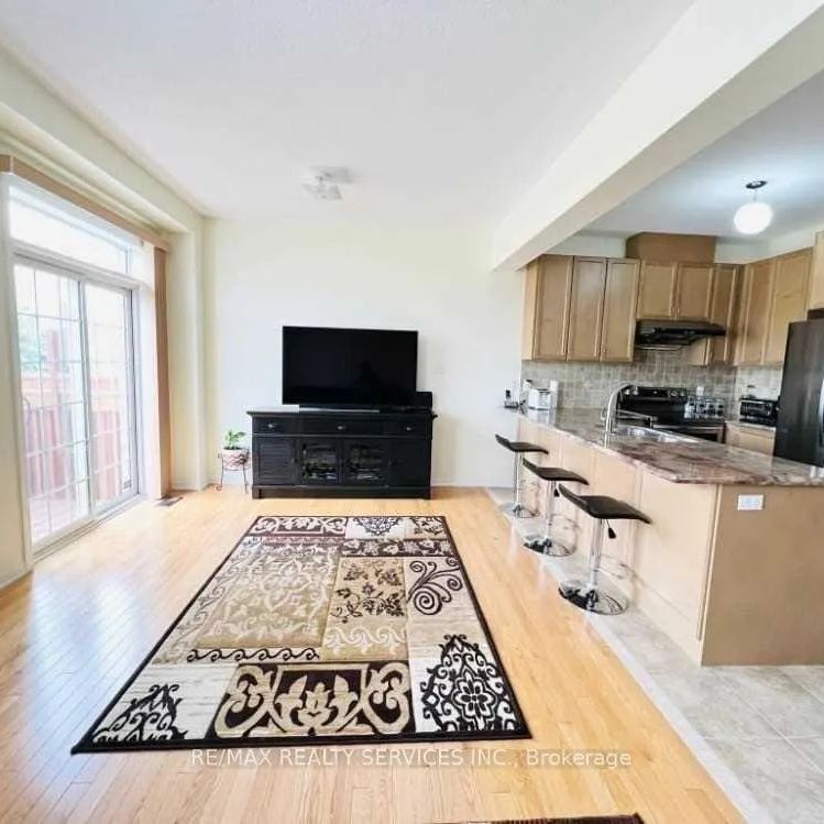 19 SUSSEXVALE DRIVE - Photo 1