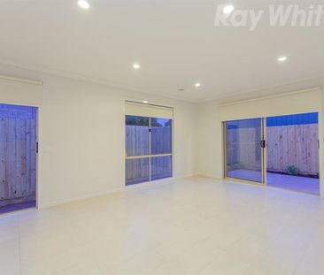 This Home Will Impress You - Photo 2