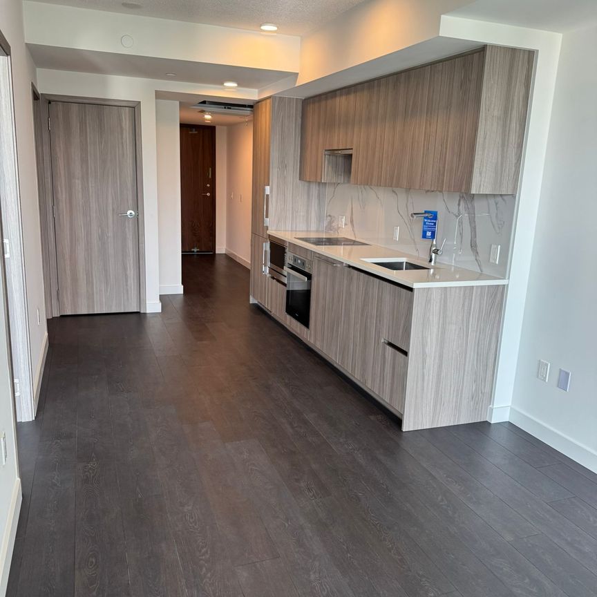 For Lease - 3 Concord Cityplace Way Unit# 3807, Toronto, Ontario - Photo 1