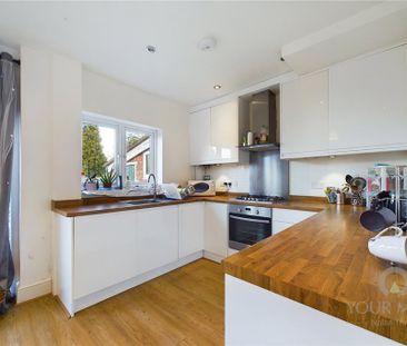 3 bedroom terraced house to rent - Photo 2