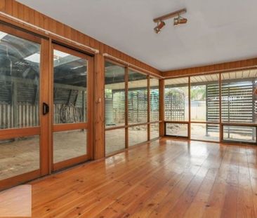 Spacious Family Living in a Quiet Location - Photo 1