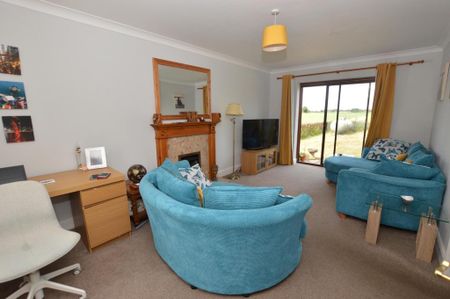 3 bedroom house to rent - Photo 2