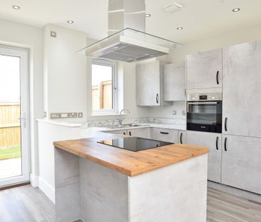 Langsett Grove - Photo 6