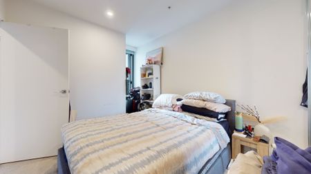 Fully Furnished, Spacious & Light-Filled Gem Residence! - Photo 4