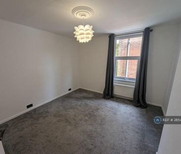2 bedroom end of terrace house to rent - Photo 6