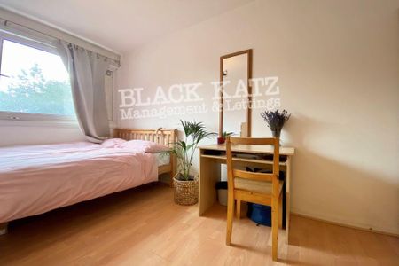 4 bedroom apartment to rent - Photo 3