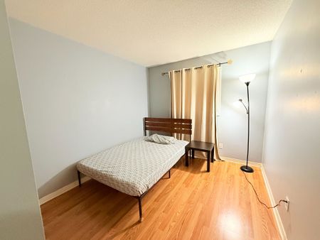 For Lease - 338 Sheffield Court, Oshawa, Ontario - Photo 5