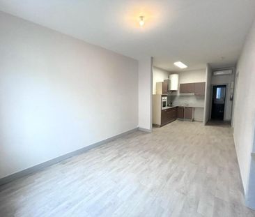 Location Appartement 3 pièces 60m² LE COTEAU 42120 - Photo 1