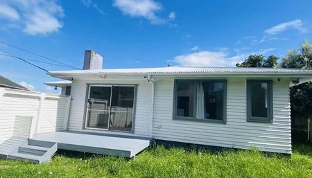 30 Haughey Ave, Three kings - Photo 3