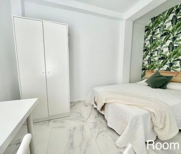 Avenida Sánchez Pizjuan, Sevilla, Andalusia 41009 - Photo 4