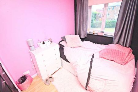 Glenroy Gardens, Chester Le Street, DH2 - Photo 3