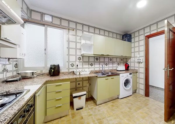 Avinguda al Vedat, Torrent, Valencian Community 46900