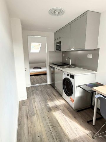 1 bedroom flat to rent - Photo 4