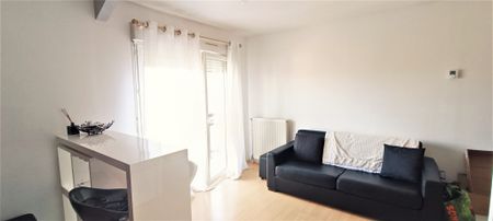 Location Appartement 1 pièce 23m² LA ROCHE SUR FORON 74800 - Photo 4