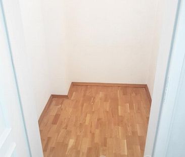 ** Zentrum-Nordwest * Großzügige 2-Zimmer-Whg. mit Wanne, Parkett u... - Photo 1