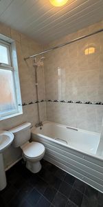 1 bedroom ground floor maisonette to rent - Photo 4