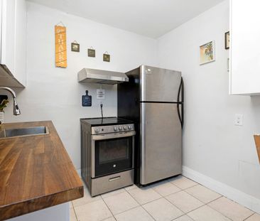 For Lease - 1259 Davenport Road Unit# Room, Toronto, Ontario - Photo 4