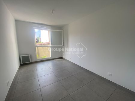 Location Appartement 3 pièces 57m² - Photo 4