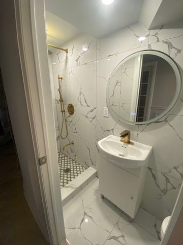 For Lease - 15 Kenneth Wood Crescent, Toronto, Ontario - Photo 4